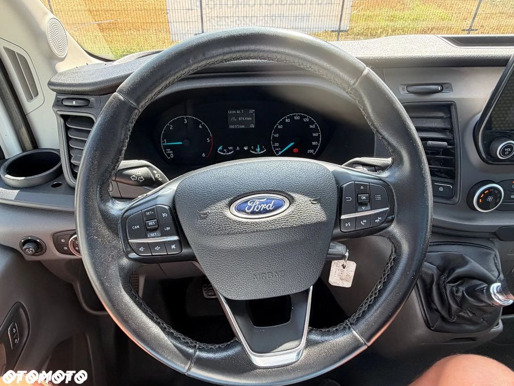 Ford Transit - 24