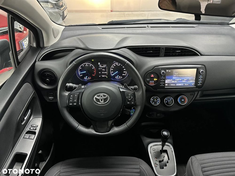 Toyota Yaris 1.5 Premium CVT - 15