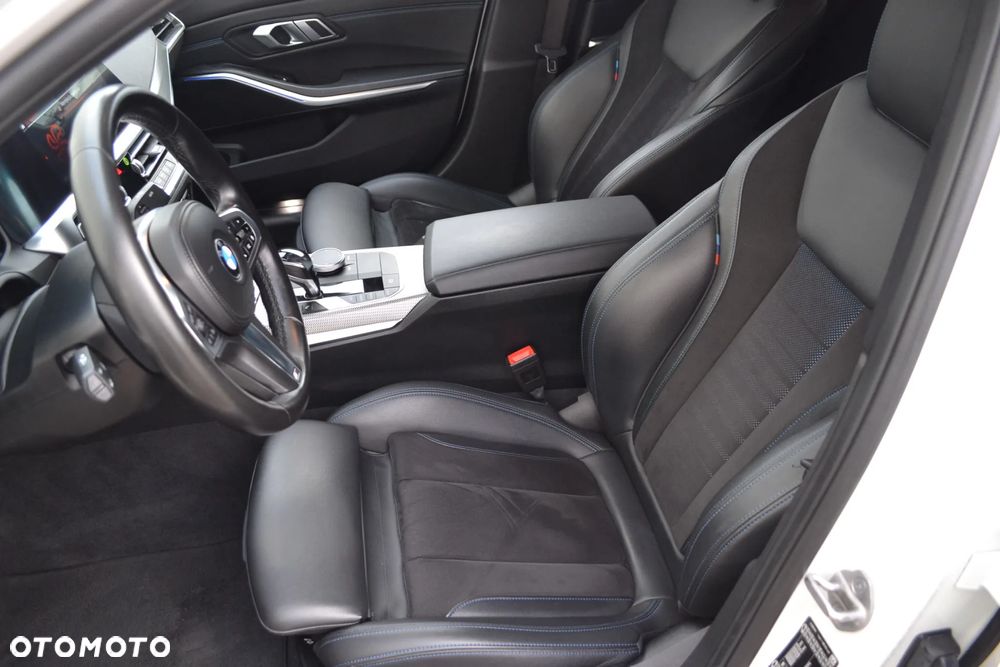 BMW Seria 3 318d Sport Line - 7