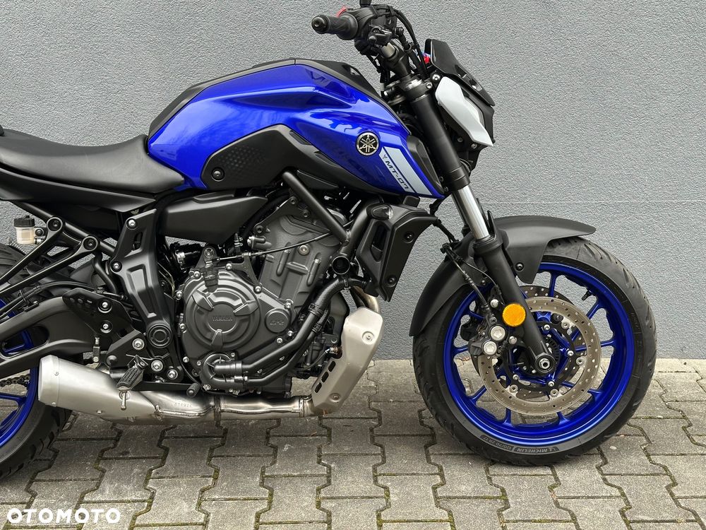 Yamaha MT - 8