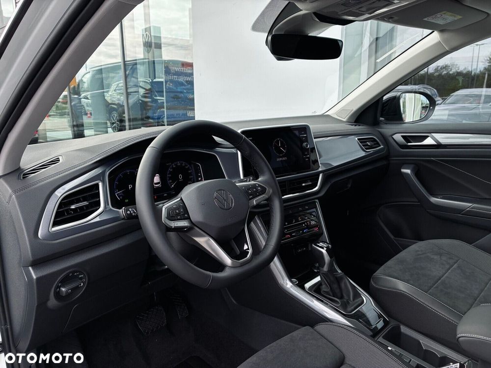 Volkswagen T-Roc - 5