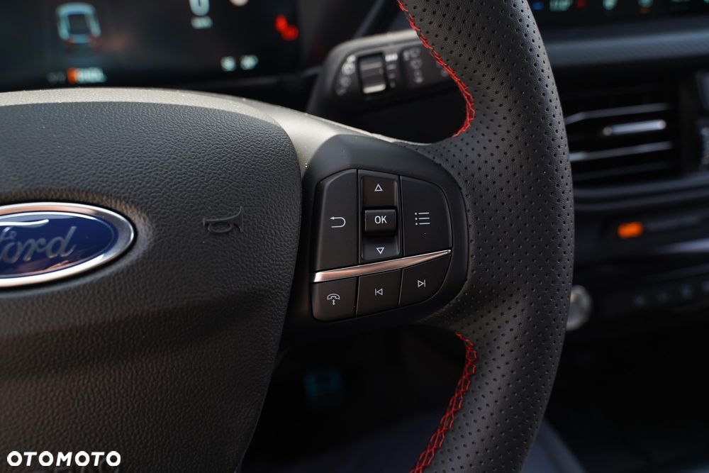 Ford Kuga 2.5 FHEV FWD ST-Line X eCVT - 18