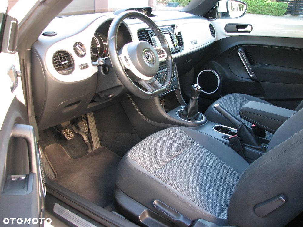 Volkswagen Beetle 1.6 TDI Design - 15