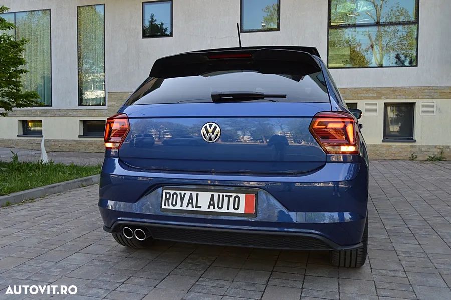 Volkswagen Polo 2.0 TSI OPF DSG GTI - 11