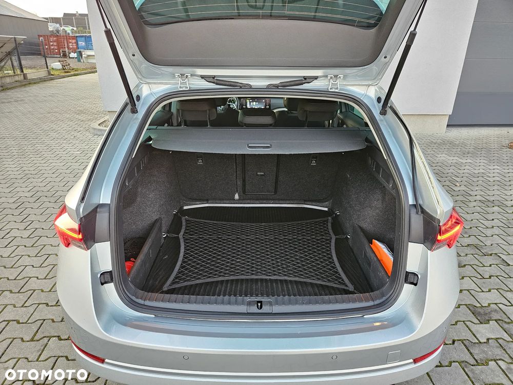 Skoda Octavia 2.0 TDI SCR Ambition DSG - 25