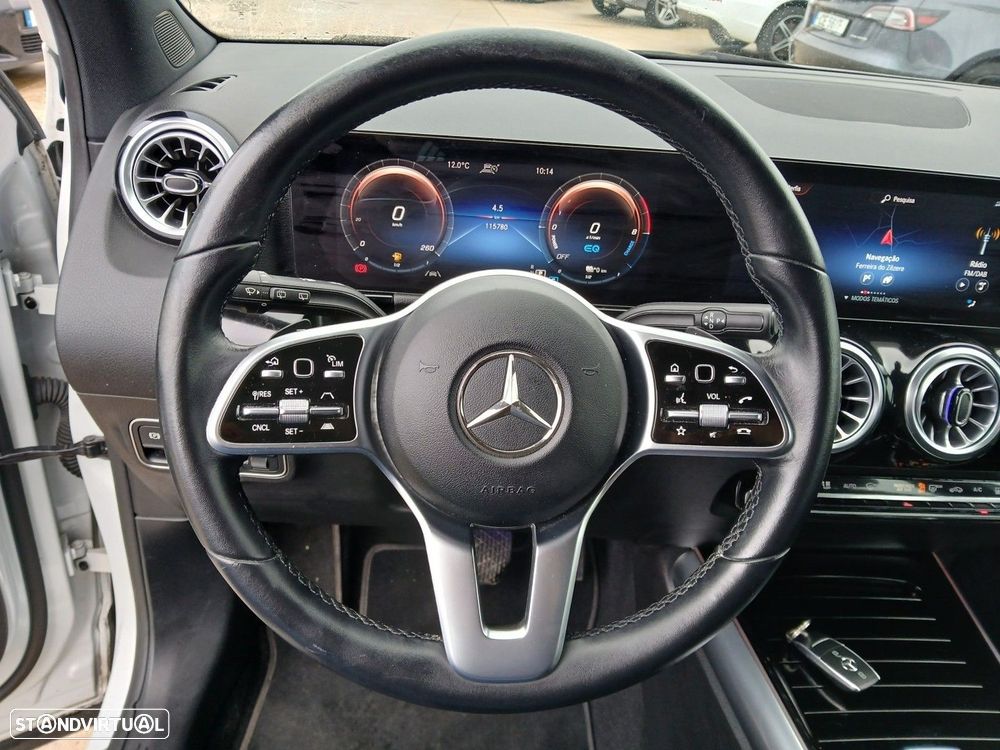 Mercedes-Benz GLA 250 e 8G-DCT - 21