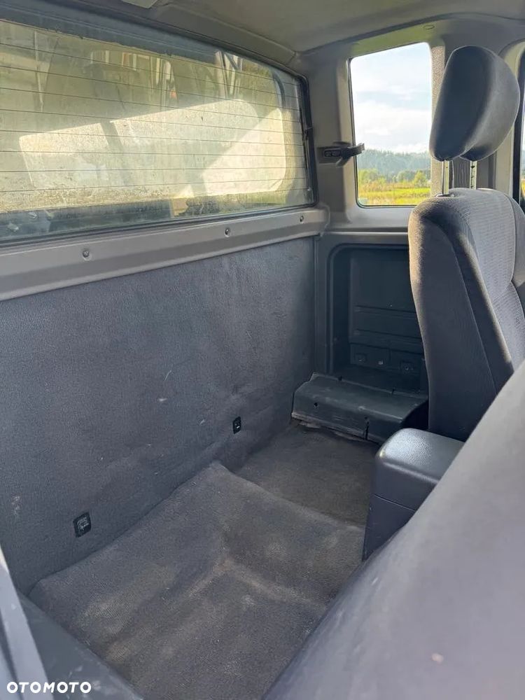 Nissan NP300 Pickup 2.5d SC Base - 15