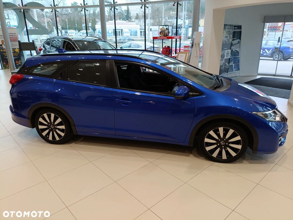 Honda Civic 1.8 Elegance (Honda Connect+) - 6