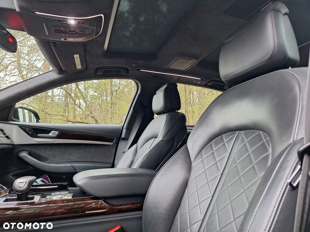 Audi A8 4.0 TFSI L Quattro - 26