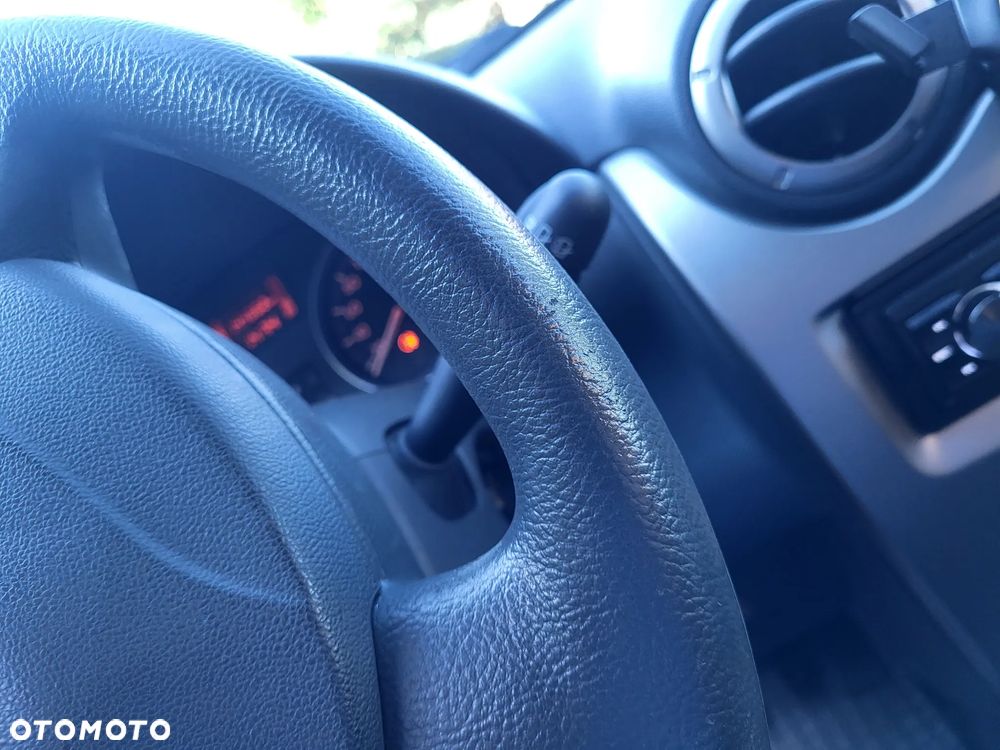 Dacia Sandero Stepway 1.6 - 17