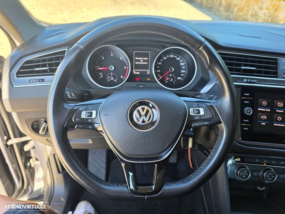 VW Tiguan 1.6 TDI Tech - 16