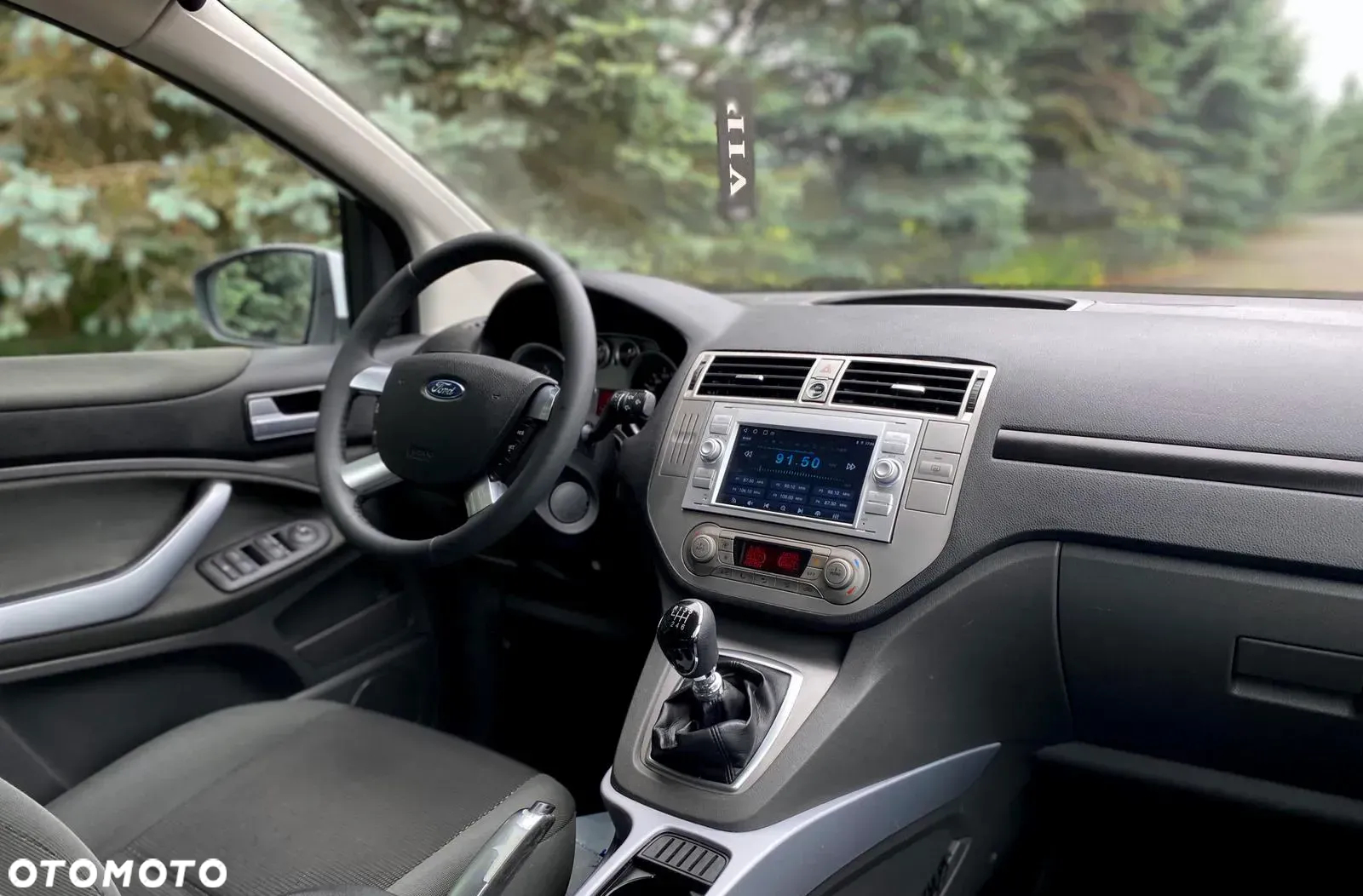 Ford Kuga - 29