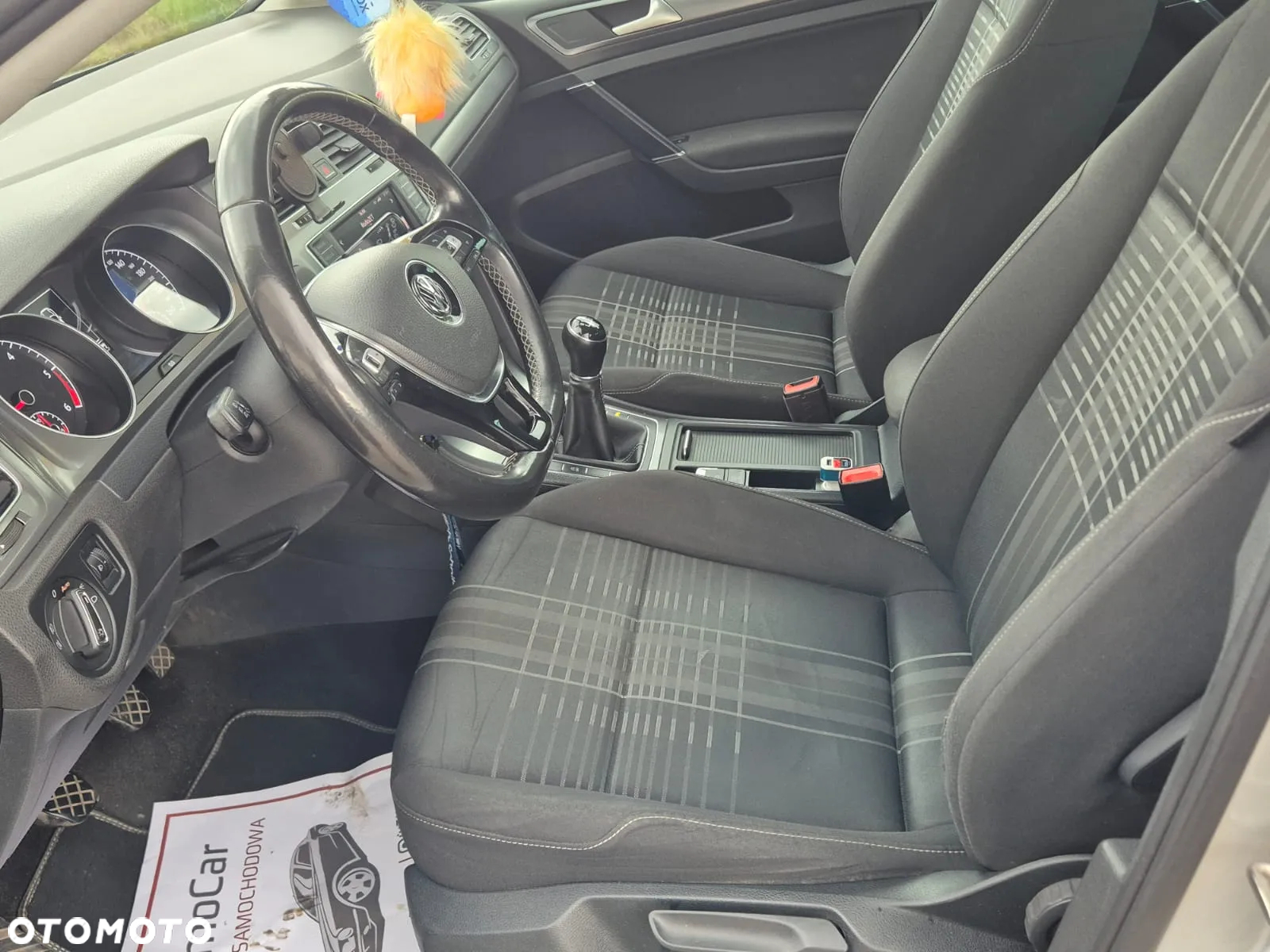 Volkswagen Golf - 13