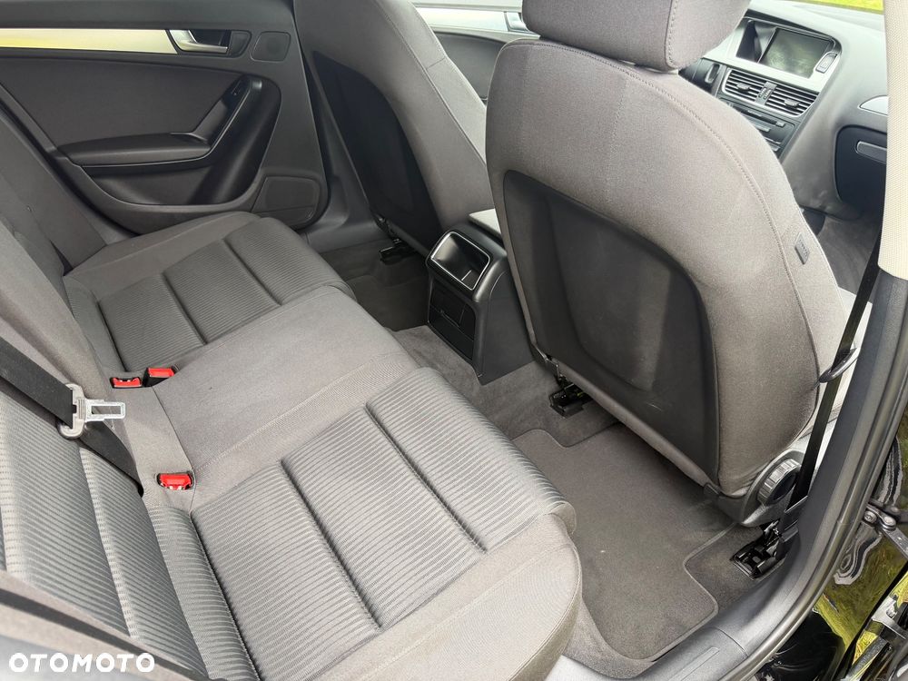 Audi A4 Avant 3.0 TDI DPF clean diesel quattro tiptron Attraction - 10