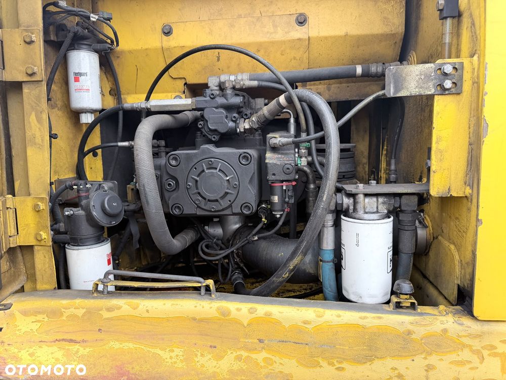 New Holland E195B - 8