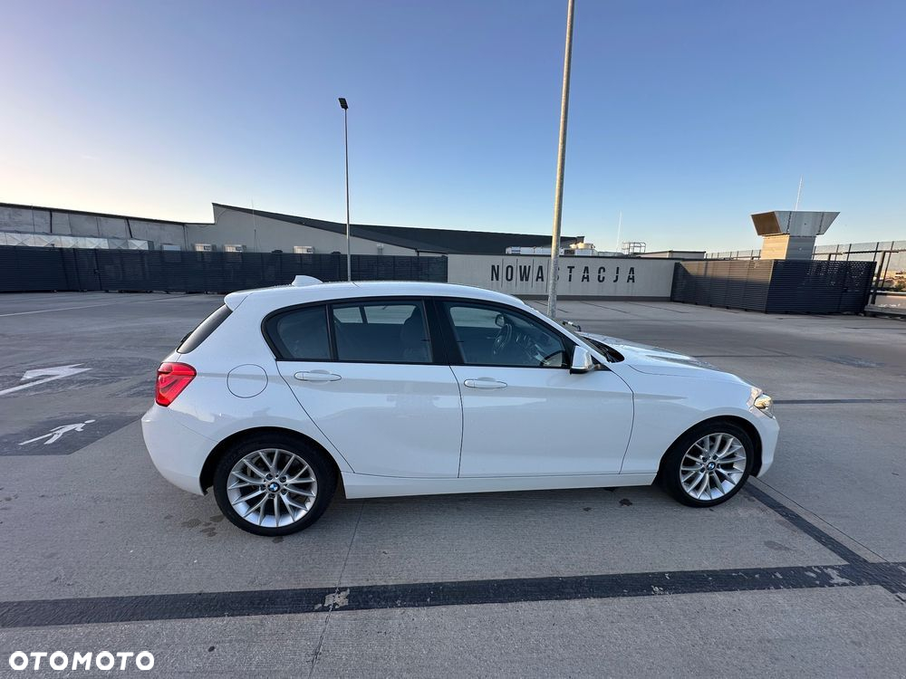 BMW Seria 1 118i Sport Line - 4