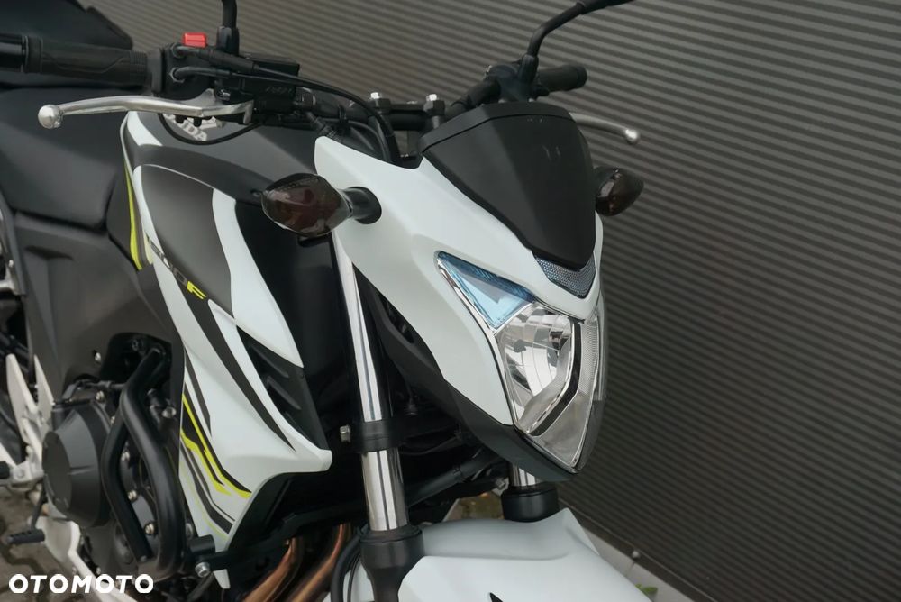 Honda CB - 7