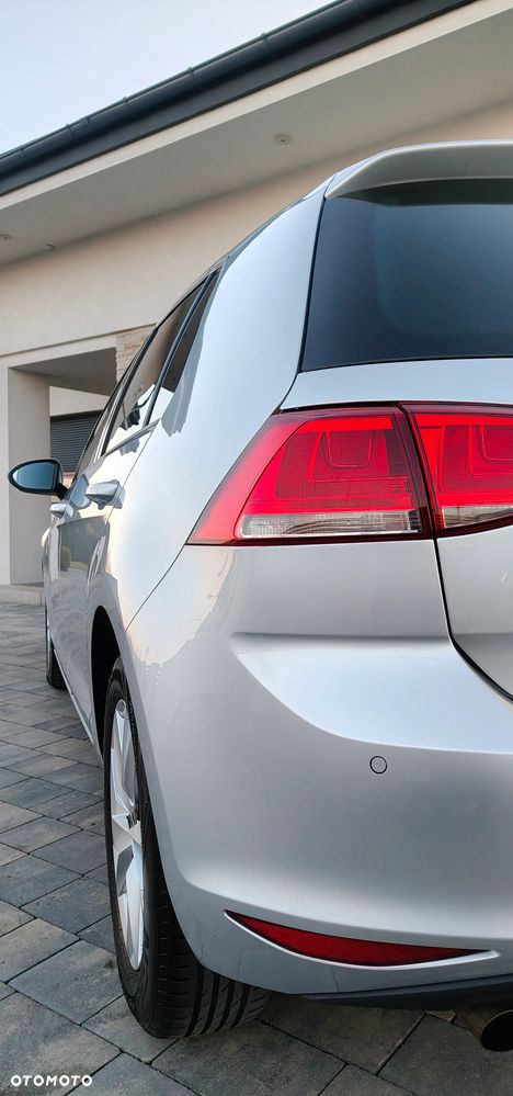 Volkswagen Golf 1.6 TDI BlueMotion Technology DSG Lounge - 32