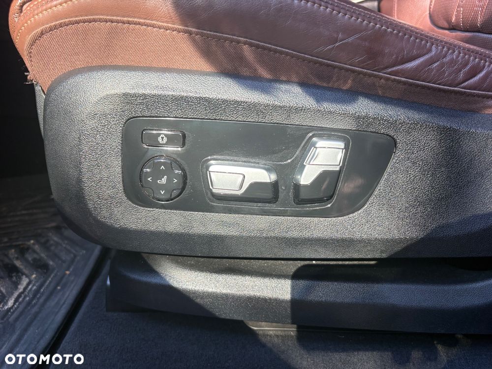 BMW X5 xDrive30d sport - 23