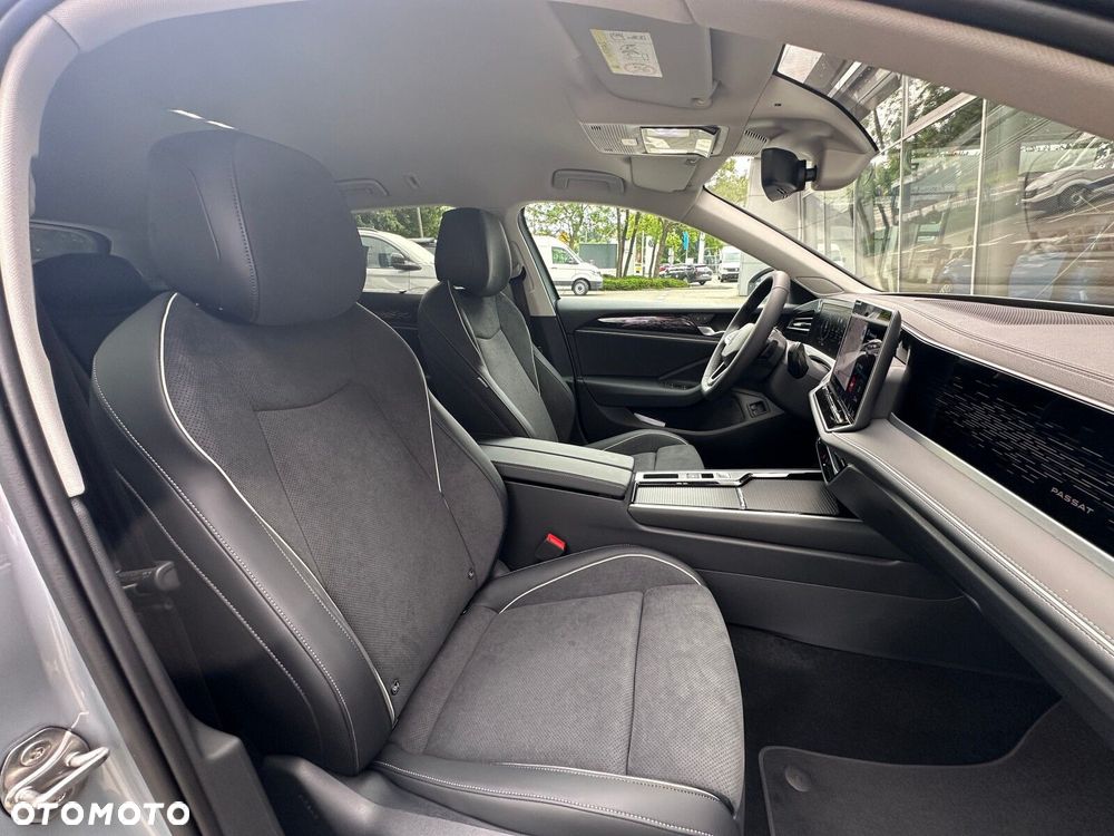 Volkswagen Passat - 14