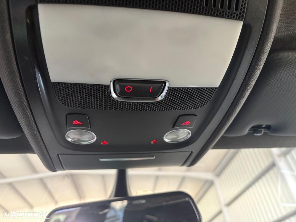 Audi A5 Sportback 2.0 TDI quattro S tronic S-line - 24