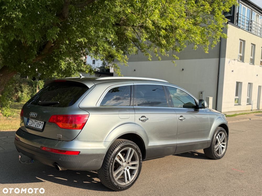 Audi Q7 3.0 TDI Quattro Tiptronic - 5