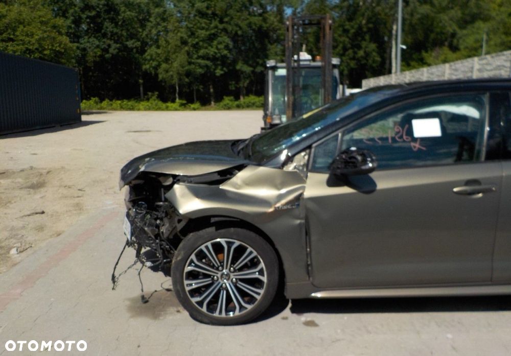 Toyota Corolla - 11