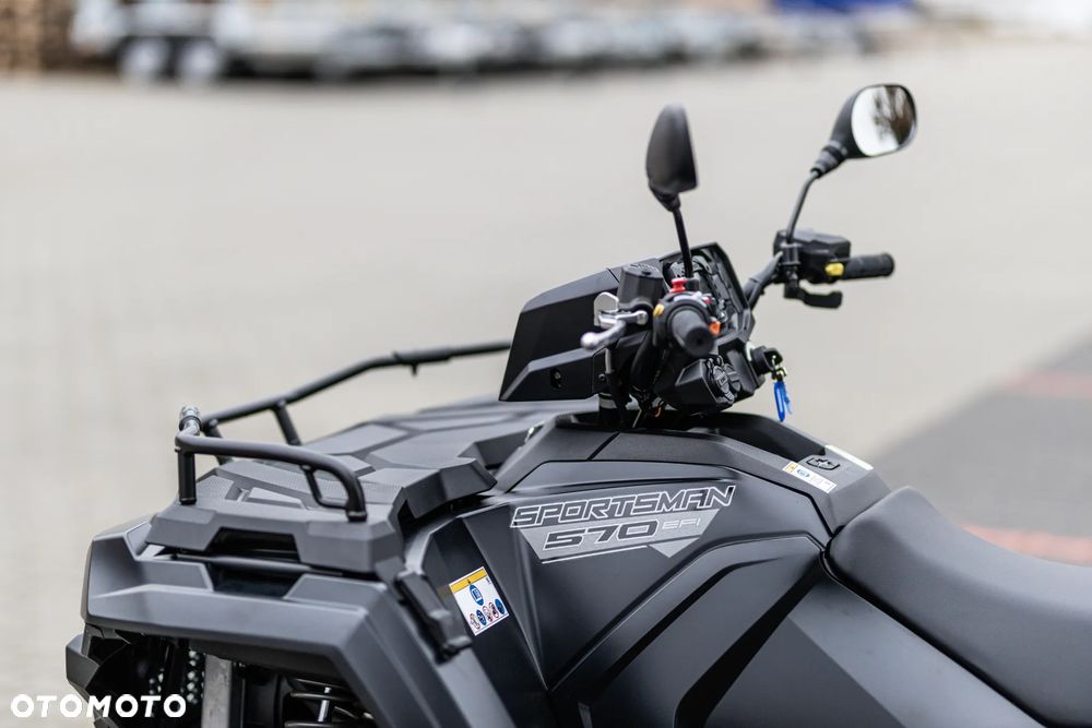 Polaris Sportsman - 12