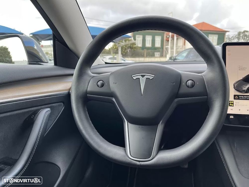 Tesla Model 3 Long Range Tração Traseira - 14