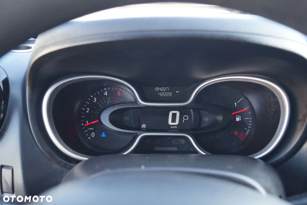 Renault Trafic - 14
