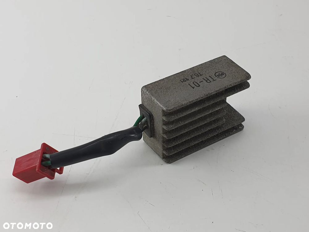 HONDA GL 1500  ROK 82-01 PRZEKAZNIK REGULATOR - 7