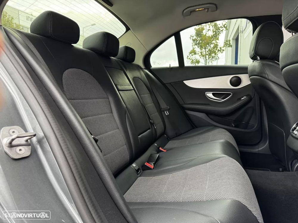 Mercedes-Benz C 220 d Aut. - 21