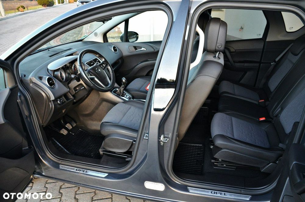 Opel Meriva - 22