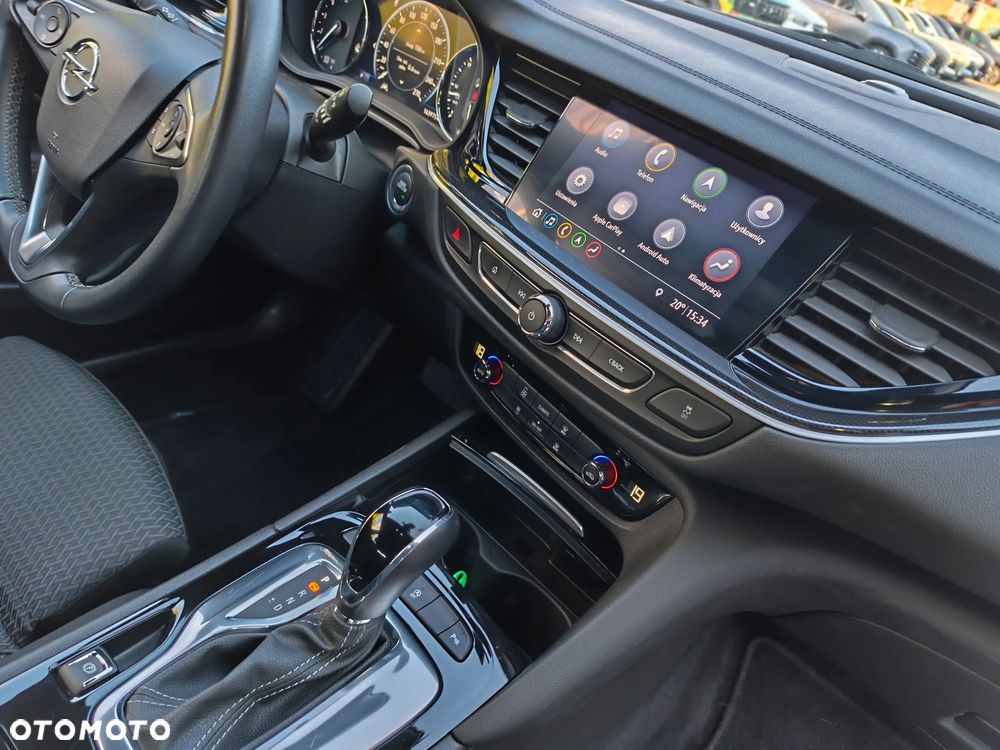 Opel Insignia - 16