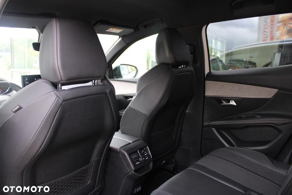 Peugeot 3008 - 11