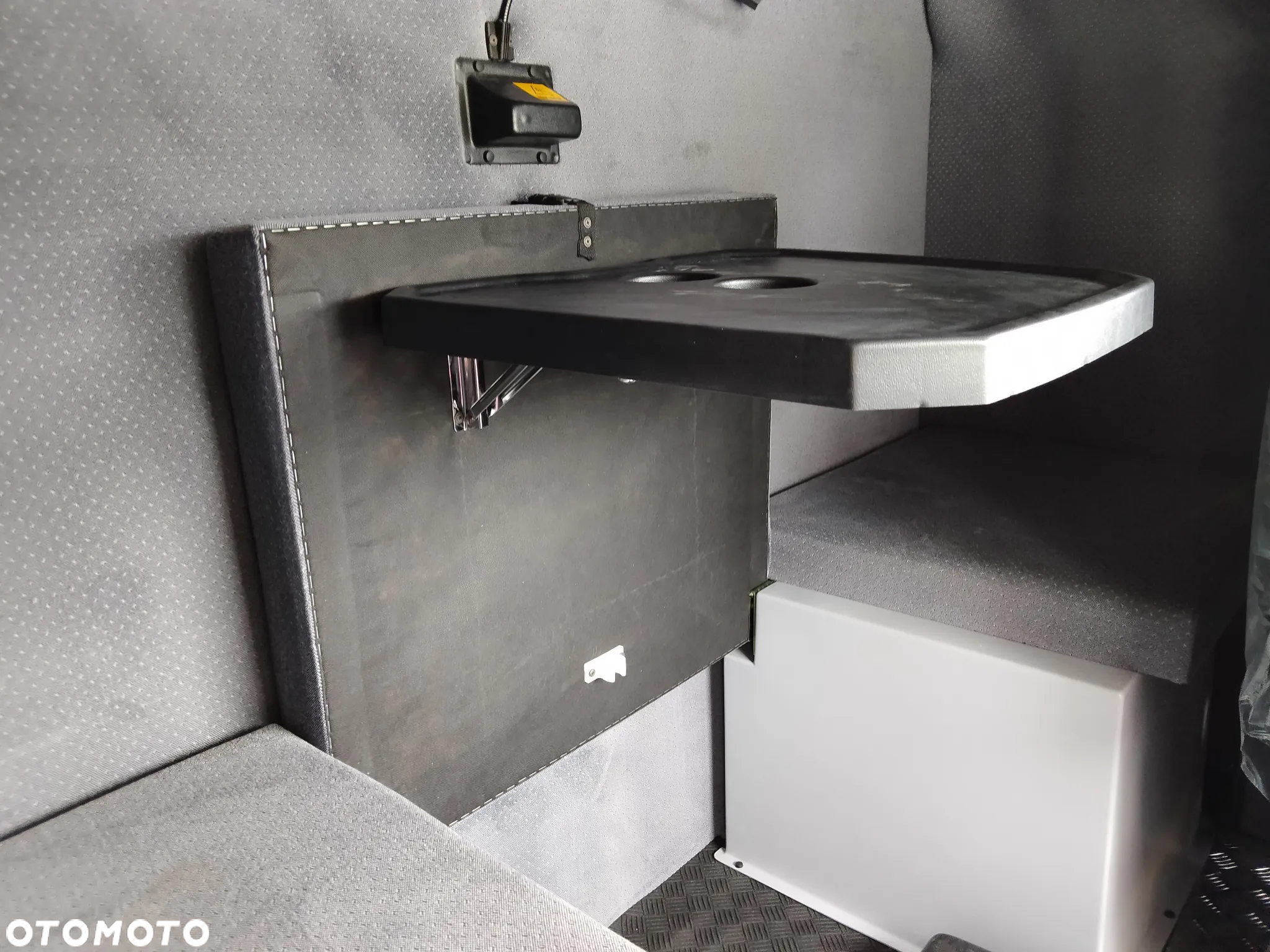 Iveco 70C21A8P DiGiCROSS - 12