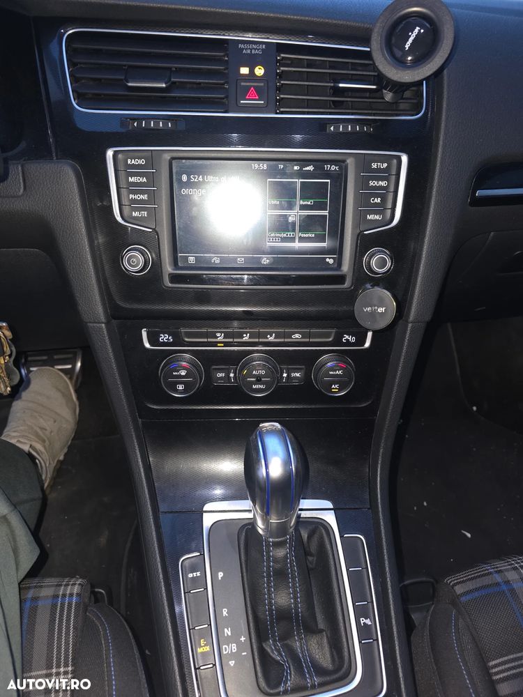 Volkswagen Golf 1.4 GTE Plug-In-Hybrid DSG - 7