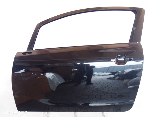 Opel Corsa E Drzwi lewe przod przednie 3D 15r