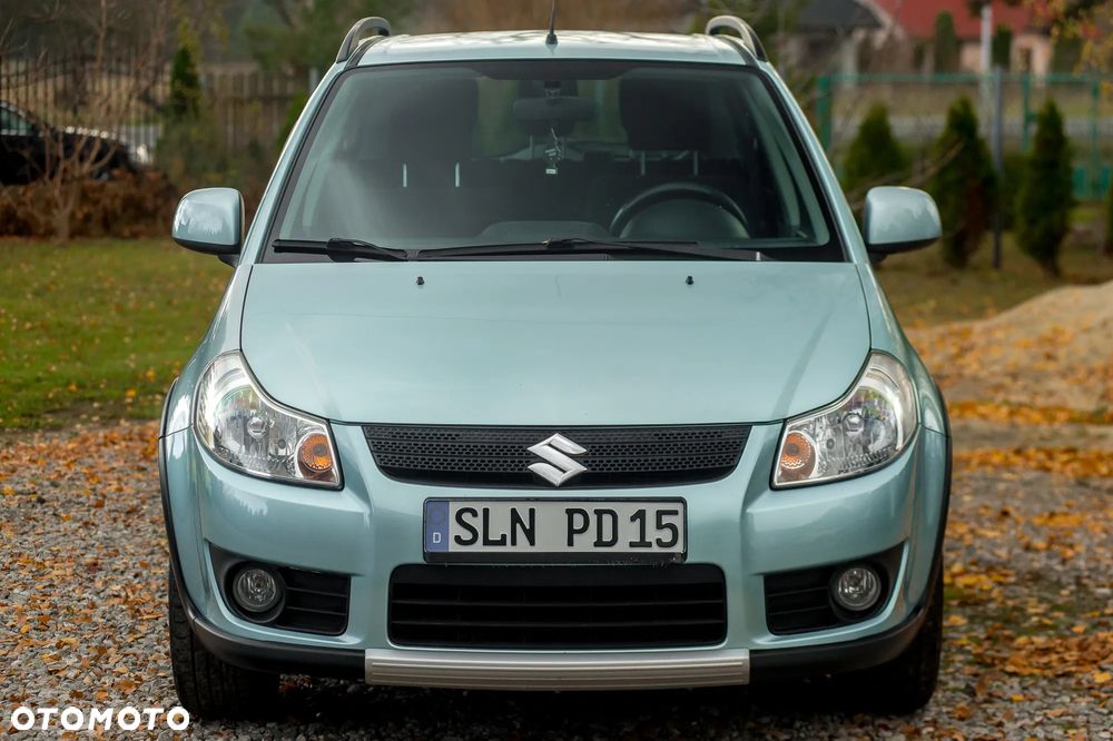 Suzuki SX4 1.6 GS / Premium - 3