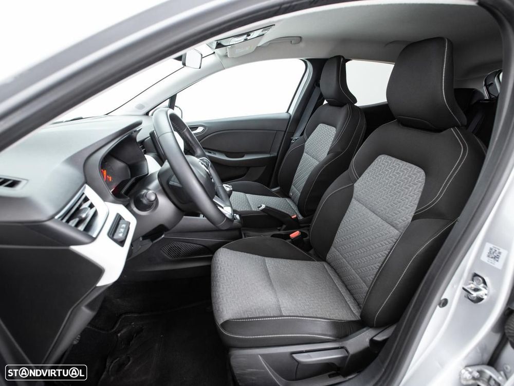 Renault Clio 1.5 Blue dCi Limited - 8