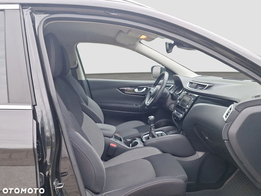 Nissan Qashqai 1.3 DIG-T N-Connecta - 22