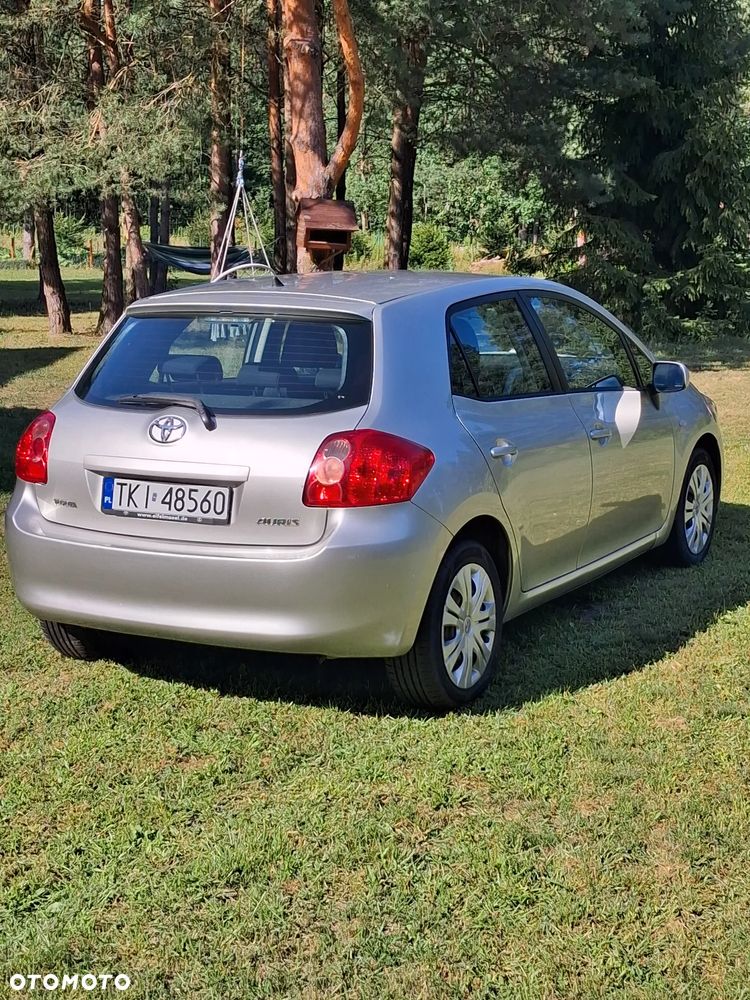 Toyota Auris 1.4 VVT-i Sol - 3