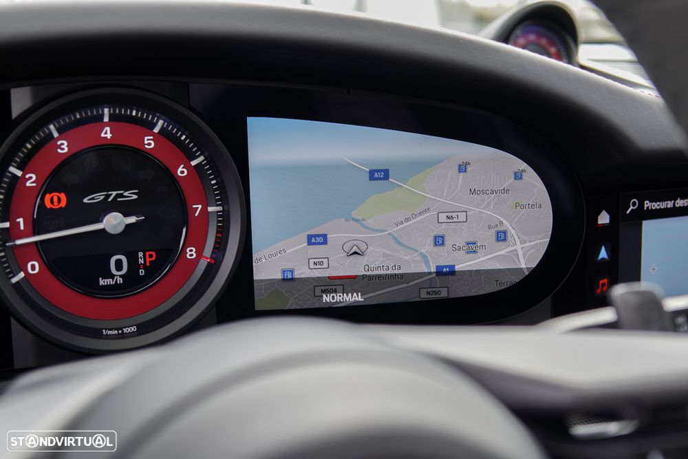 Porsche 911 (992) Carrera 4 GTS PDK - 27