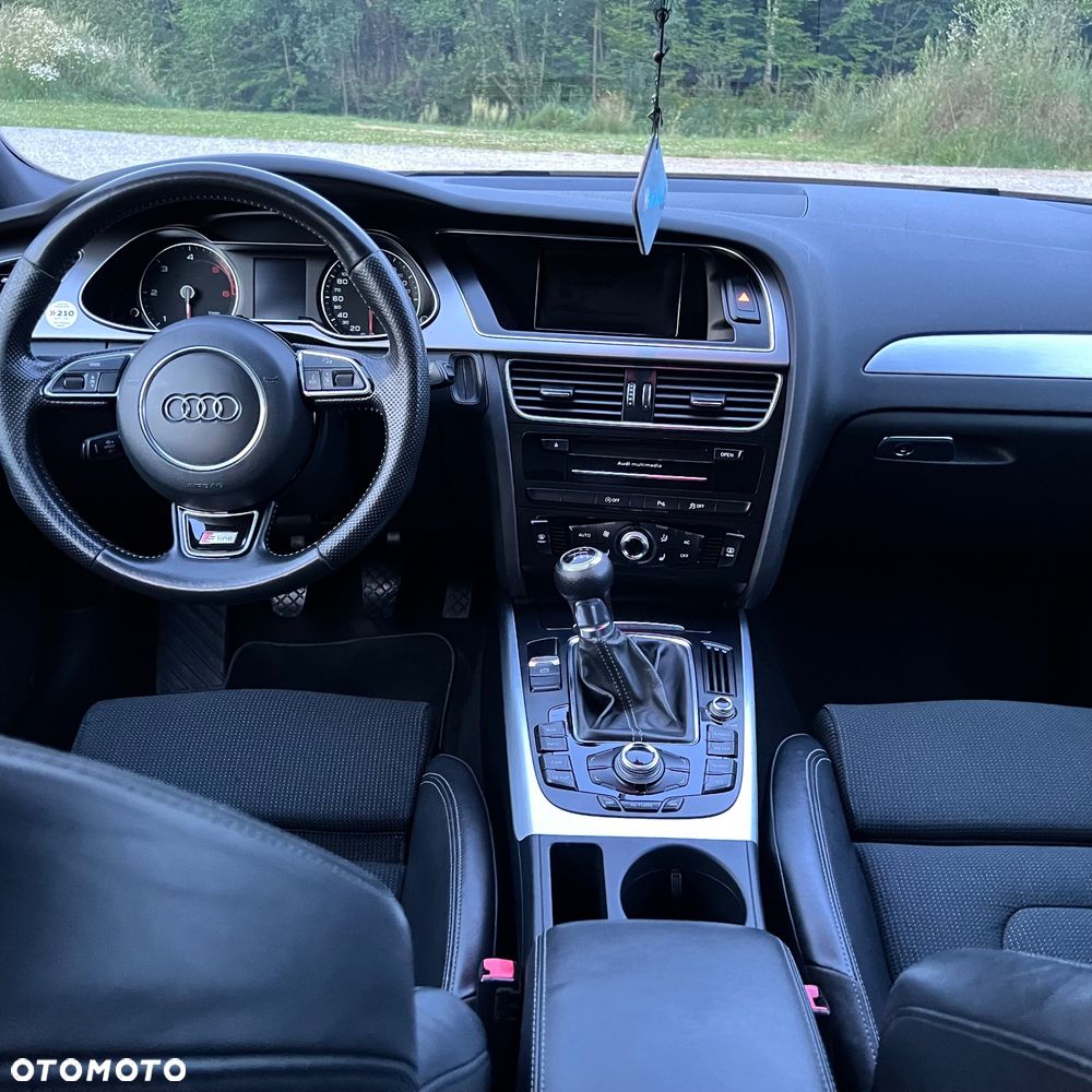 Audi A4 Avant 2.0 TDI DPF clean diesel S line Sportpaket - 19
