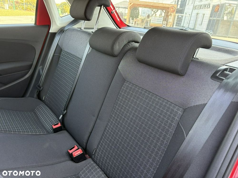 Volkswagen Polo 1.2 TSI BMT Fresh - 23