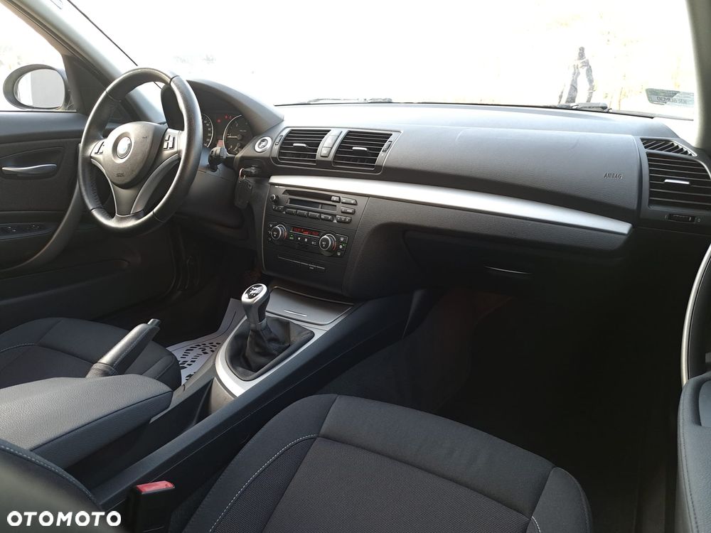 BMW Seria 1 116d DPF Edition Lifestyle - 19