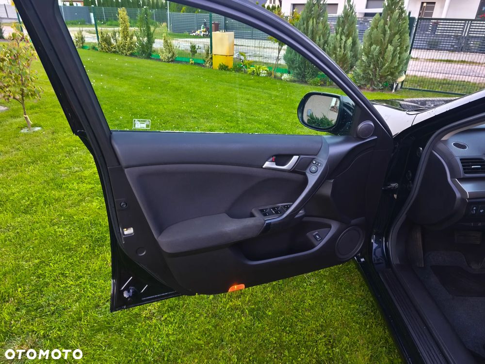 Honda Accord 2.0 Lifestyle - 13