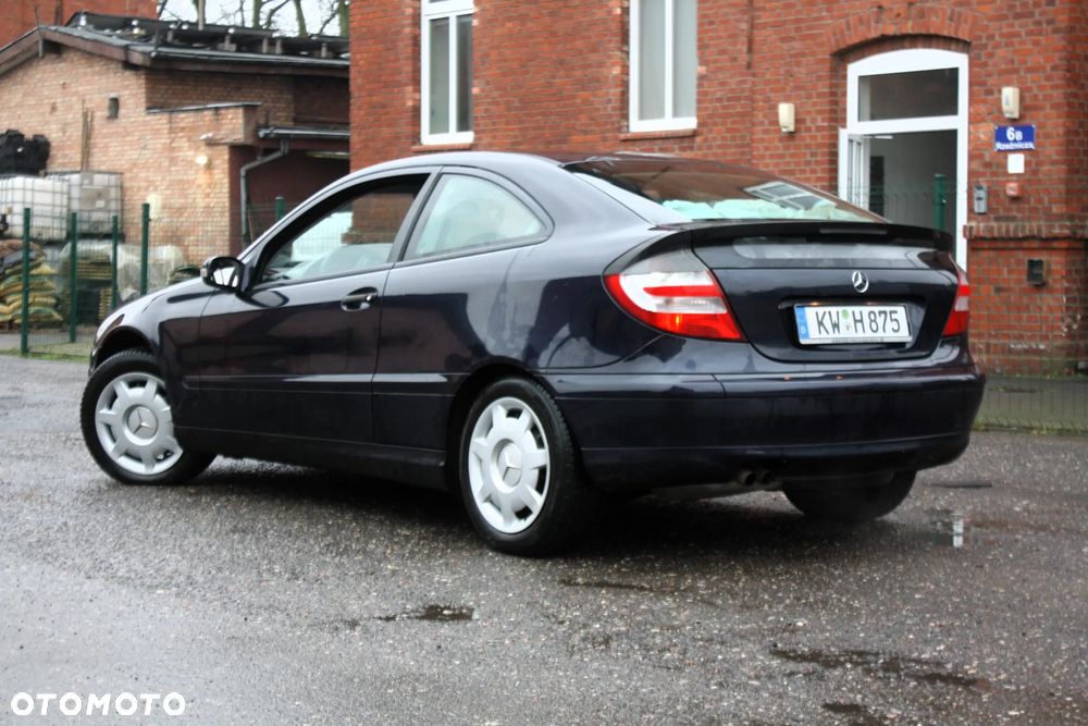 Mercedes-Benz Klasa C 160 Kompressor Sport Edition + - 4