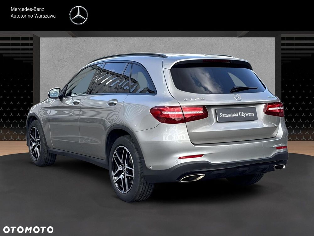 Mercedes-Benz GLC - 4