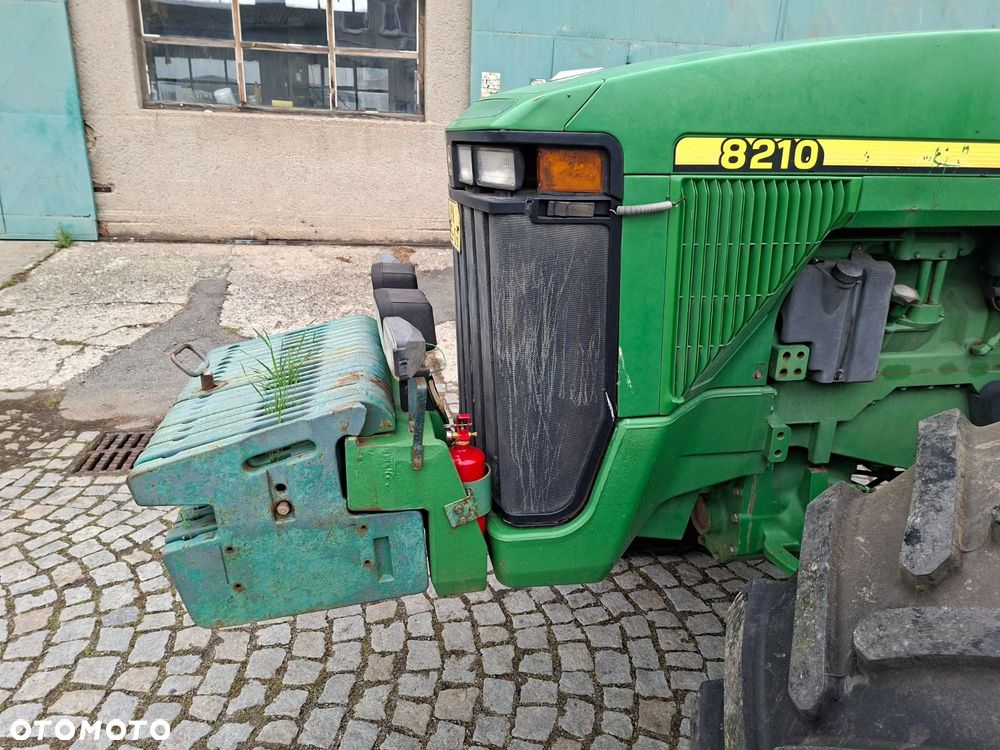 John Deere 8210 4X4 - 25